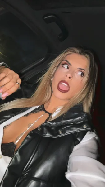 Ana Catarina Oliveira